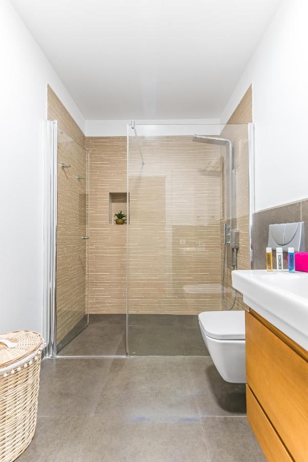Home2Book Stylish Front Line Las Canteras Beach ลาสปัลมาส เด กรานคานาเรีย ภายนอก รูปภาพ